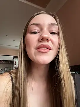 MilaMoone Live XXX Chat