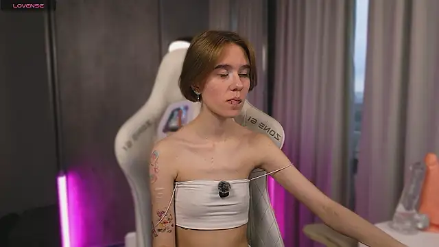 MyBabyLana 即時 XXX 聊天