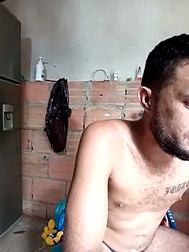 Hot_Veteran_1 即時 XXX 聊天