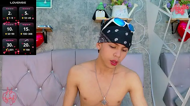 Pokazy przed kamerką – Prince_Apolo