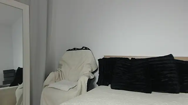 Chatroom XXX en direct de Layla23a