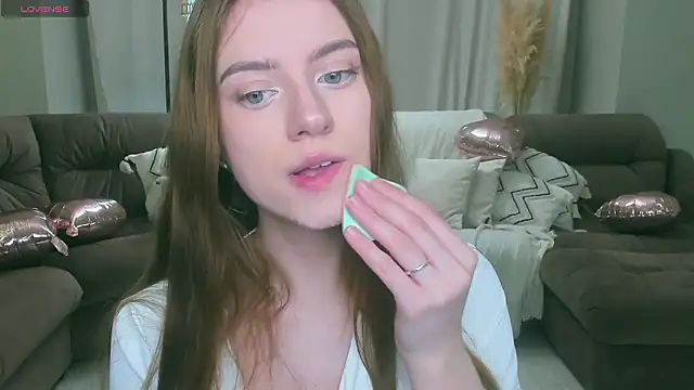 Erica_Kiss élő XXX-chatje