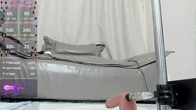 fox-yiyi's Live XXX Chat