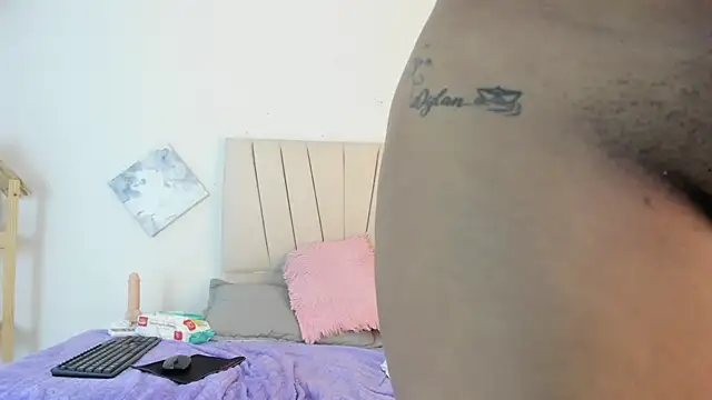 _Miaa_khalifa_: απευθείας συνομιλία ΧΧΧ