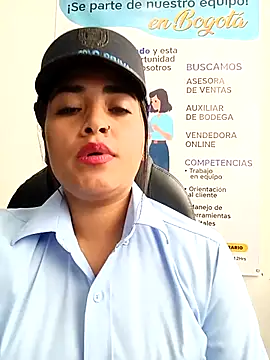 MAYE__13's Live XXX Chat