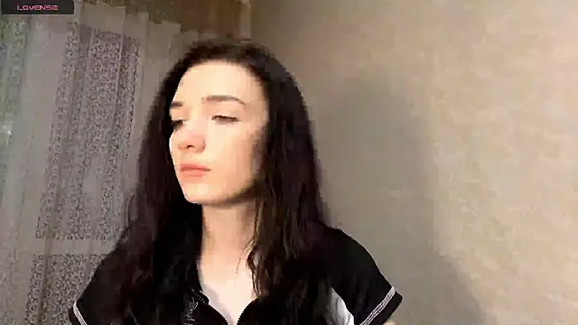 IsabellaWave Adlı Modelin Canlı XXX Sohbeti