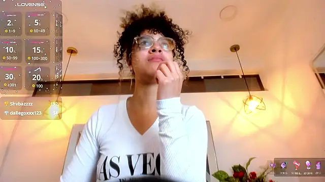 Hanna_Cornee_ 라이브 XXX 채팅