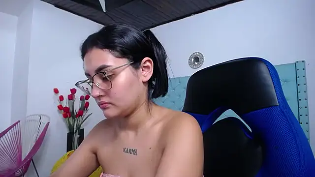 kathe-mills235 Chat XXX in diretta