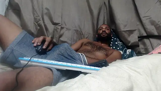 Camodick Adlı Modelin Canlı XXX Sohbeti