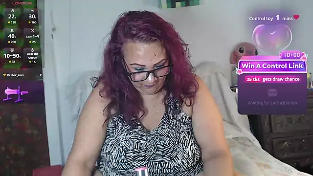 BiirdyDavisn Live XXX chat