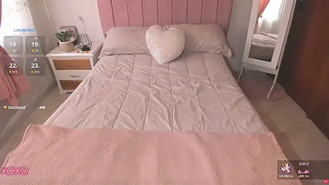 whitneyhot 现场XXX聊天