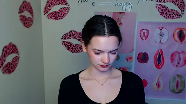 _SusieSu_'s Live XXX Chat