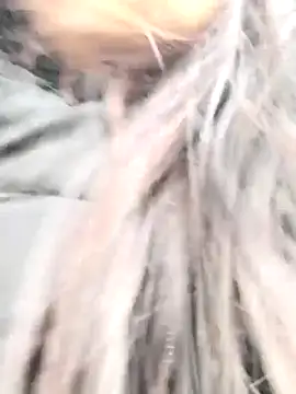 MissNyraSecret's Live XXX Chat