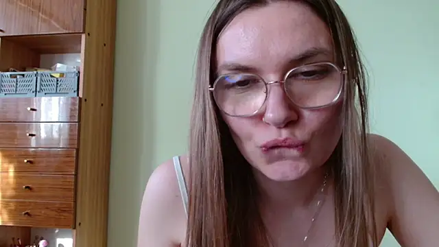 LooveELLYx Adlı Modelin Canlı XXX Sohbeti