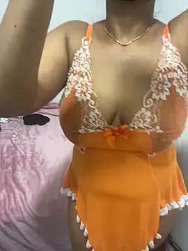 SluttyCouple69 在線直播表演