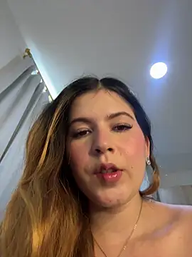 XXX chat uživo modela naughty__angel