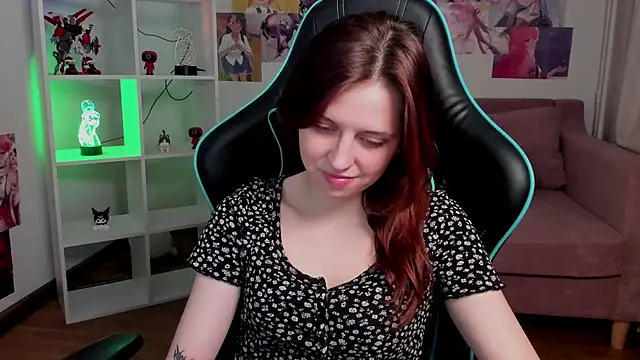 Онлайн чат XXX FreyaVey