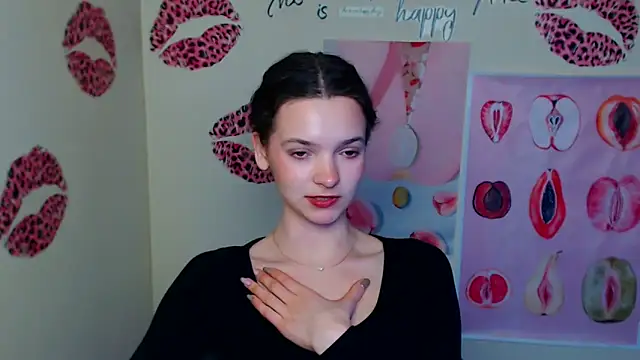 _SusieSu_ Adlı Modelin Canlı XXX Sohbeti