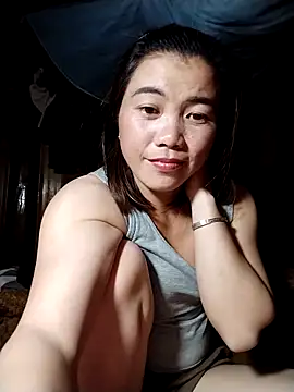 lovely-742's Live XXX Chat