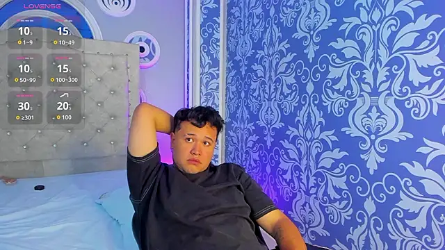 Онлайн чат XXX Beele_and_Evie