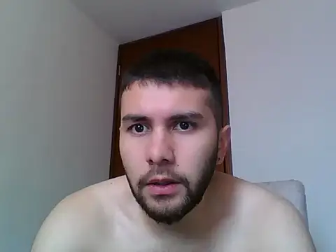 Pokazy przed kamerką – liam-lewis