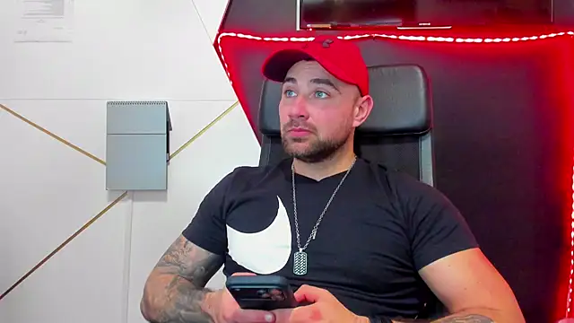 Czat XXX na żywo – DuncanStone