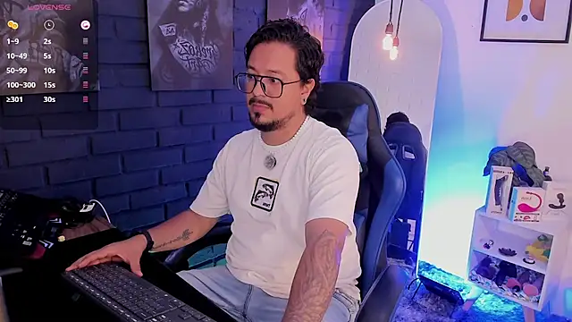 DaviidEvans_'s Live XXX Chat