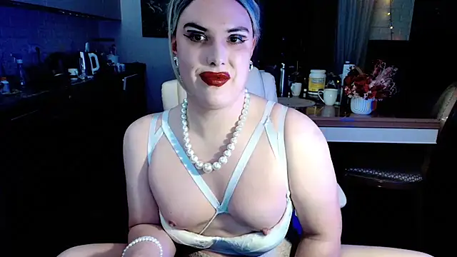 دردشة SarinaWilliams الجنسية المباشرة