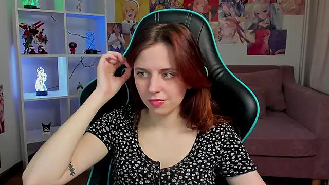 FreyaVey Chat XXX in diretta