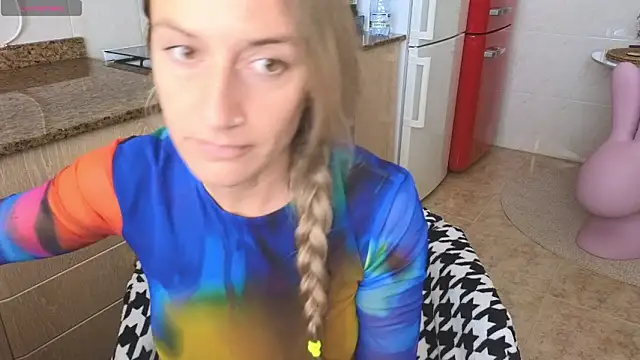 Lunamix's Live XXX Chat