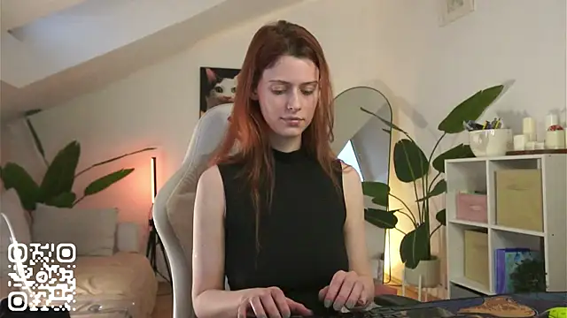 doll_lesli: απευθείας συνομιλία ΧΧΧ