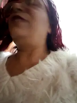 Scarlet_curly8a – Naživo XXX chat