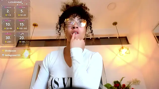 Hanna_Cornee_ 라이브 XXX 채팅