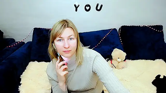 Incredible_Ariela 网络视讯表演