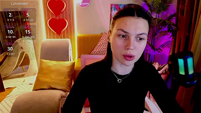 MaxinCarroll Adlı Modelin Canlı XXX Sohbeti