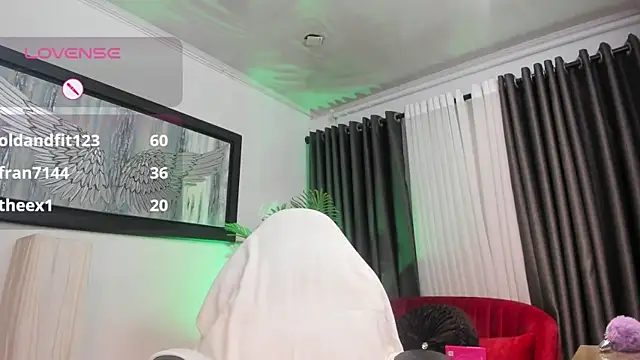 VictoriaPaker's Live XXX Chat