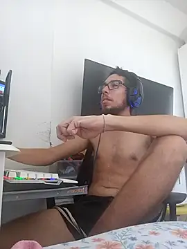 Mateusoliver7's Live XXX Chat