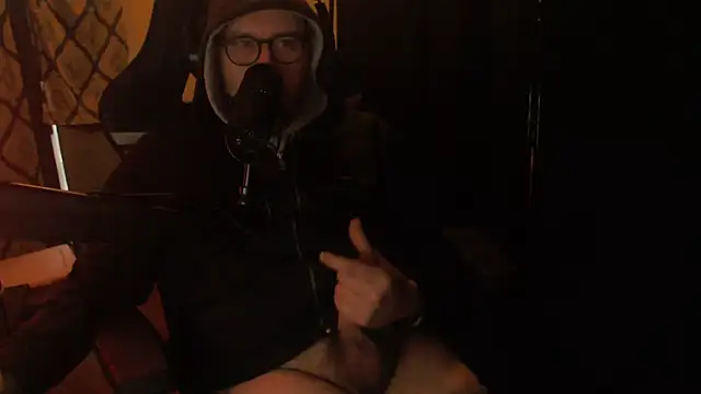 Pokazy przed kamerką – chicostick413