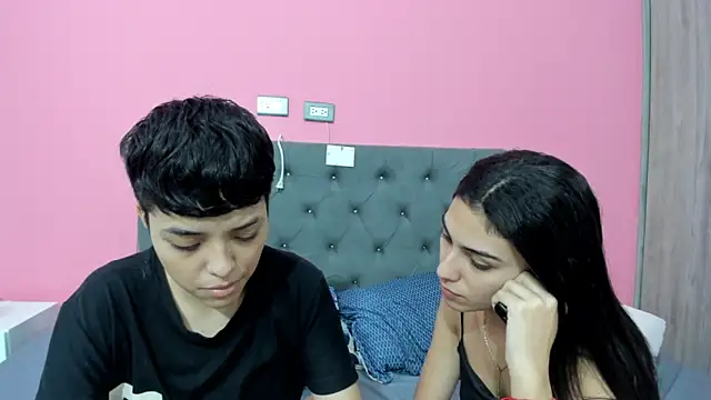 ariloe_quintero's Live XXX Chat