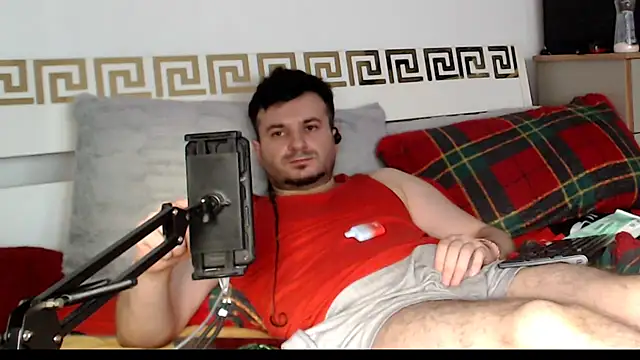 FuckToyBoy69: онлайн-секс-чат