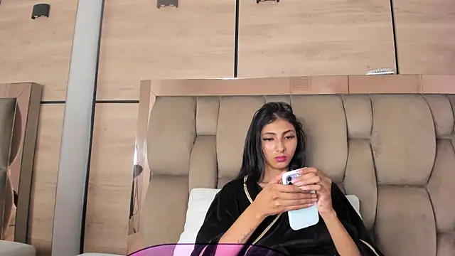 karol_lewiss Chat XXX in diretta