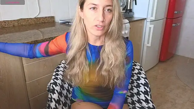 LunamixのライブXXXチャット