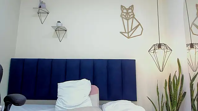 XXX chat uživo modela mayaevansmg