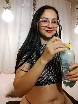 Camilatinass_ – Live XXX-chat