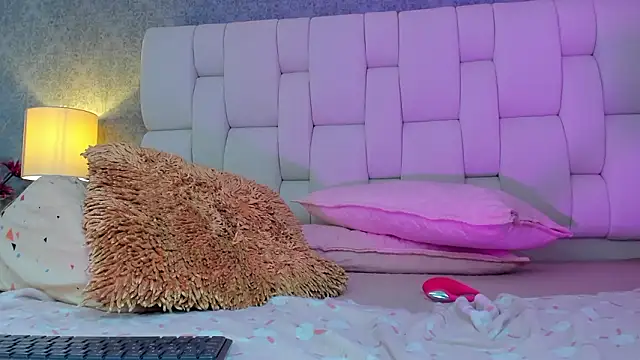 Онлайн чат XXX alisstarr