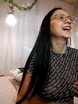 Camilatinass_: απευθείας συνομιλία ΧΧΧ