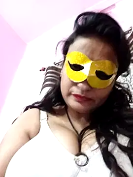 Gullapi Adlı Modelin Canlı XXX Sohbeti