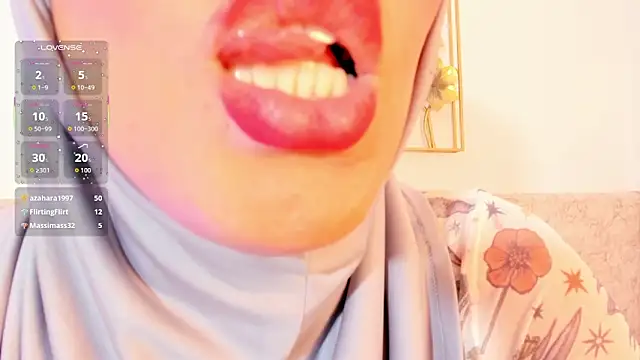 Chat +18 de hanajameela ao vivo