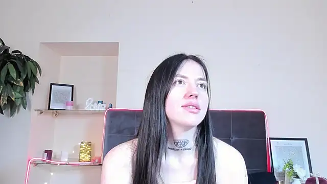 AdrianaCult's Live XXX Chat