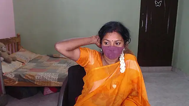 HotGulabi's Live XXX Chat